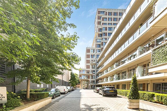 2 Bedroom Flat For Sale In Henry Macaulay Avenue, Kingston Upon Thames, KT2