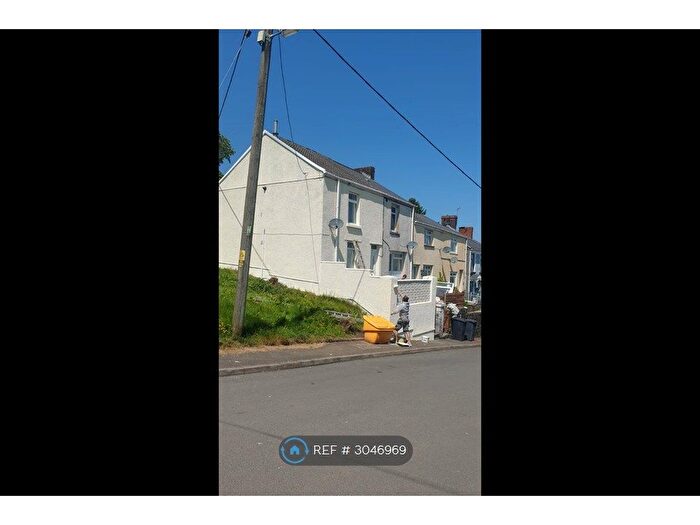 2 Bedroom Terraced House To Rent In High Street, Ebbw Vale, NP23