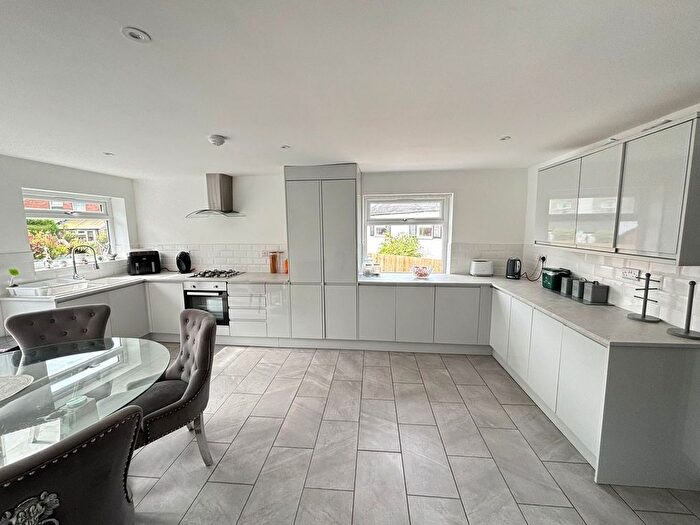 3 Bedroom End Of Terrace House For Sale In Maendu Street, Brecon, LD3