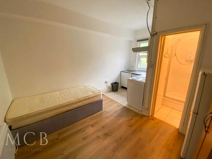 Studio To Rent In Harrowdene Road, Wembley, HA0