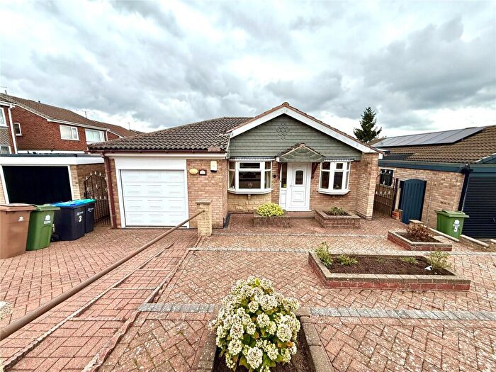 3 Bedroom Bungalow For Sale In Cromarty Close, Mansfield, Nottinghamshire, NG19