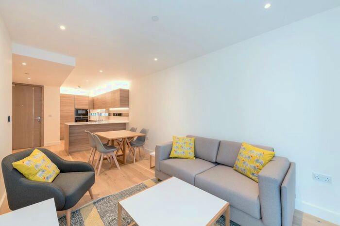 2 Bedroom Flat To Rent In Deveraux House, Royal Arsenal Riverside, Woolwich, SE18