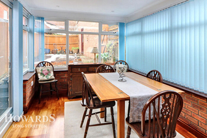 2 Bedroom End Of Terrace House For Sale In Oakfield Road, Long Stratton, NR15