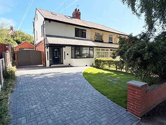 5 Bedroom Semi-Detached House For Sale In Stainbeck Road, Chapel Allerton, Leeds, West Yorkshire., LS7