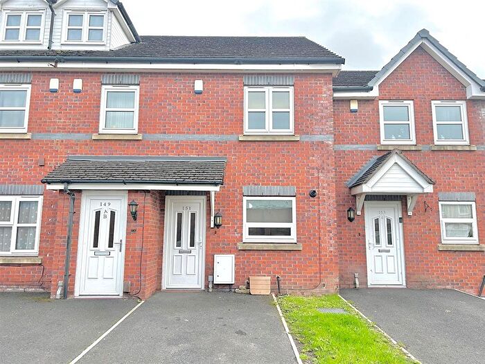 3 Bedroom Mews For Sale In Henry Street, Leigh, WN7