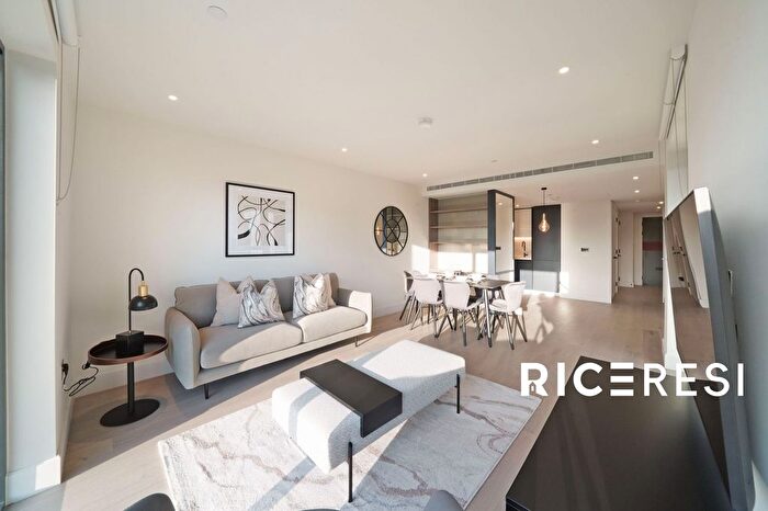 2 Bedroom Flat To Rent In Fountain Park Way, London, W12