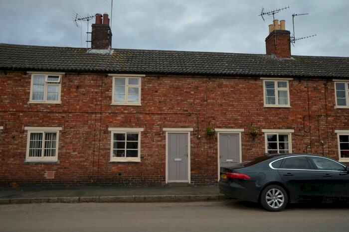 2 Bedroom Cottage To Rent In New Row, Woolsthorpe By Belvoir, NG32