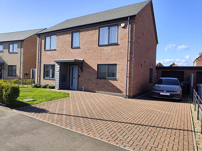 4 Bedroom Detached House To Rent In The Hedgerows, Collingham, Newark, Nottinghamshire, NG23