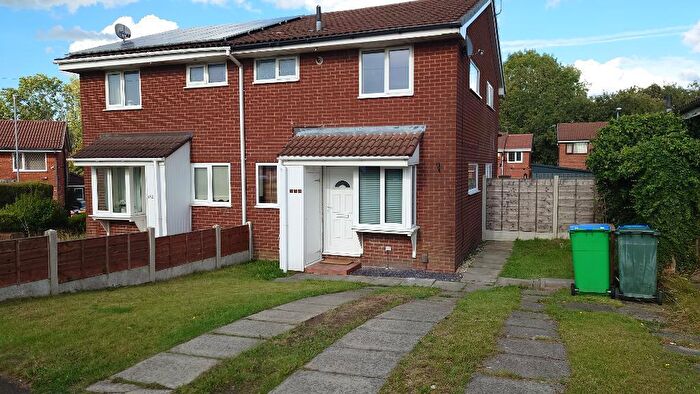 1 Bedroom Semi-Detached House To Rent In Croxton Avenue, Rochdale, Greater Manchester, OL16