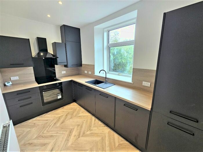 2 Bedroom Flat To Rent In Foresters Avenue, Stoneywood, Aberdeen, AB21