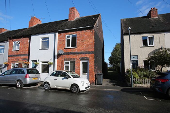 2 Bedroom End Of Terrace House To Rent In New Street, Birchmoor, B78