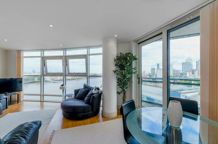 1 Bedroom Flat To Rent In Orion Point, Canary Wharf, London, E14