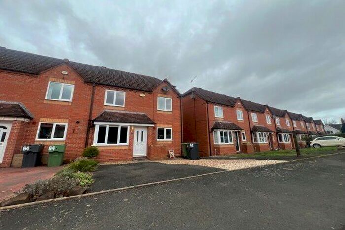 2 Bedroom Property To Rent In Nash Lane, Stourbridge, DY9