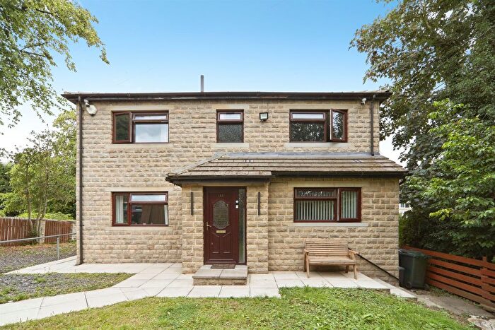 4 Bedroom Detached House For Sale In Bingley Road, Bradford, BD9