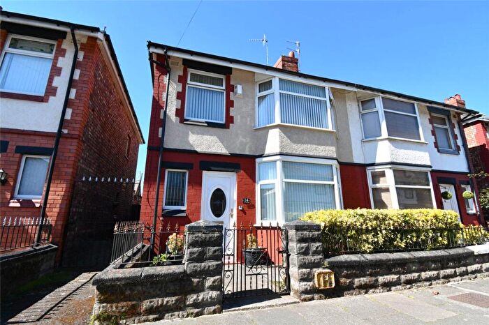 3 Bedroom Semi Detached House For Sale In Parkhurst Road, Prenton, Wirral, CH42