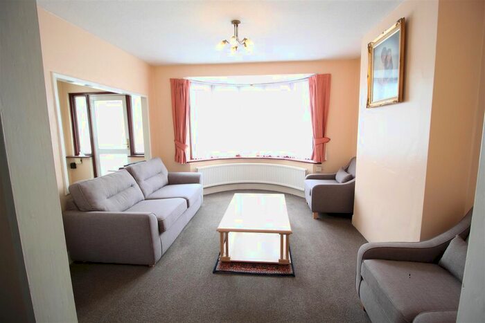 4 Bedroom Semi-Detached House To Rent In Lady Margaret Road, Southall, UB1