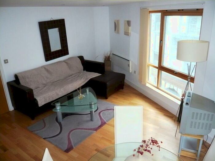 1 Bedroom Apartment To Rent In McClure House, Leeds Dock, LS10