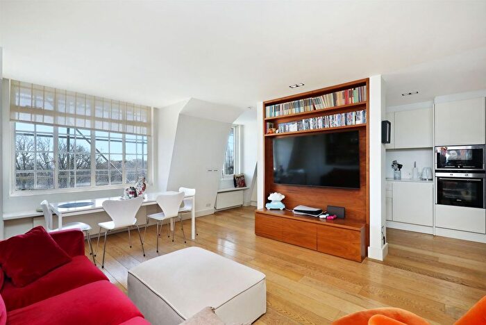 3 Bedroom Flat For Sale In Airlie Gardens, Kensington, W8