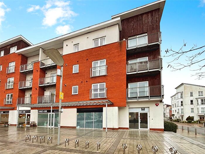 1 Bedroom Flat For Sale In Whale Avenue, Reading, Berkshire, RG2