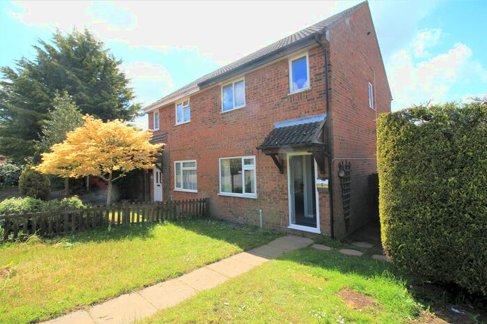 3 Bedroom Semi-Detached House To Rent In Bishop Rise, Norwich, NR8