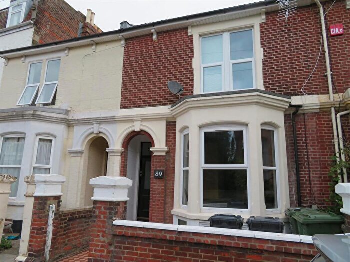 4 Bedroom House To Rent In Cottage Grove, Southsea, PO5