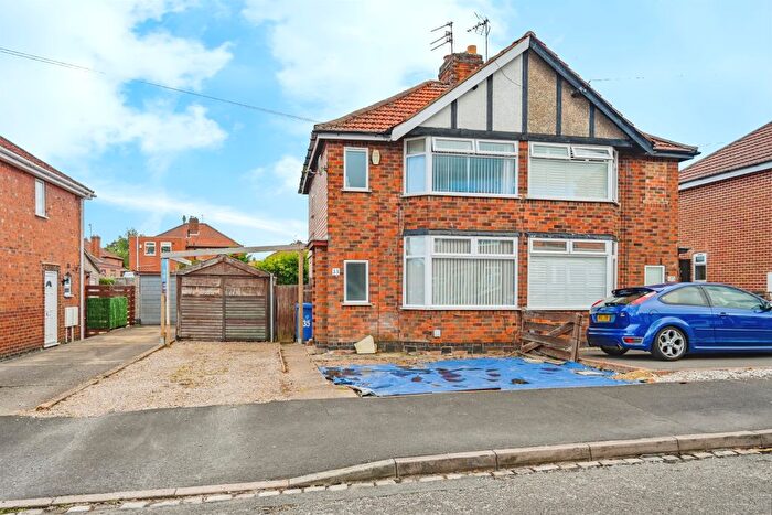 2 Bedroom Semi-Detached House For Sale In Suffolk Avenue, Derby, DE21