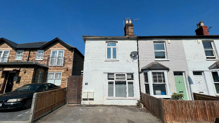 1 Bedroom Flat To Rent In Mill Lane, Carshalton, Surrey, SM5