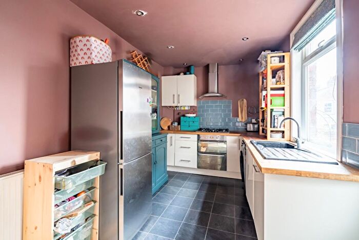 3 Bedroom Terraced House For Sale In Lindley Street, Holgate, York, YO24