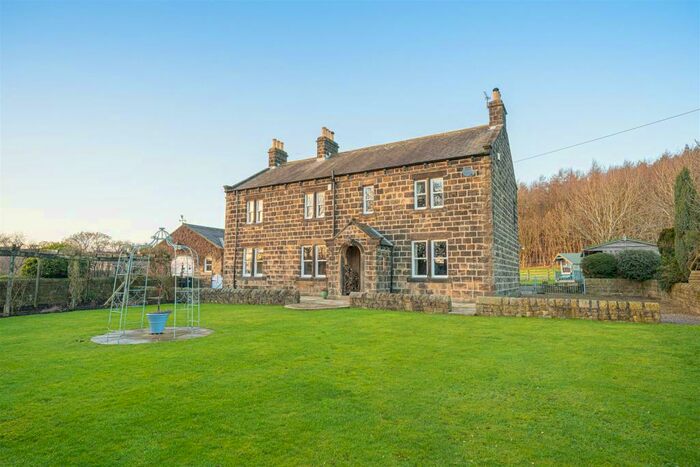 5 Bedroom Detached House For Sale In Harrogate Road, Leathley, LS21