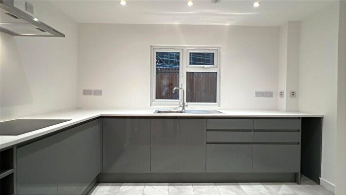 1 Bedroom Apartment To Rent In Church Road, Ealing, NW10