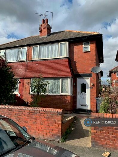 2 Bedroom Semi-Detached House To Rent In Cowper Road, Leeds, LS9