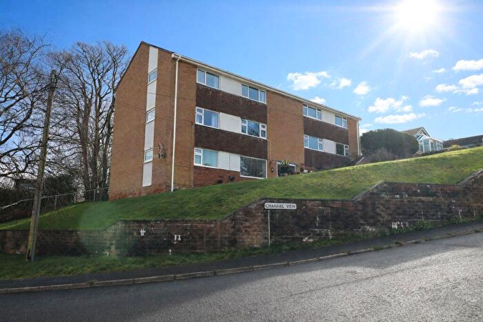 2 Bedroom Flat To Rent In Capstone Court, Ilfracombe, EX34