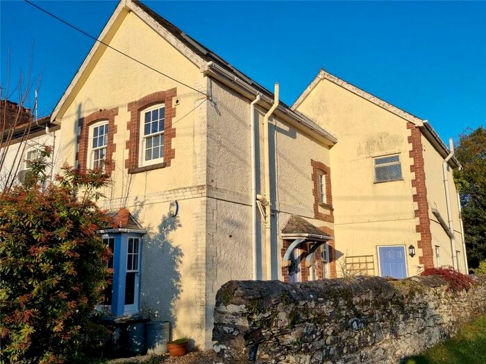 5 Bedroom End Of Terrace House For Sale In Tavistock, Devon, PL19