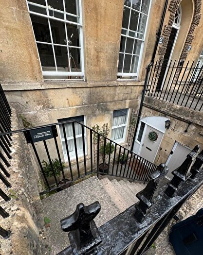 1 Bedroom Flat To Rent In Sydney Place, Bath, BA2