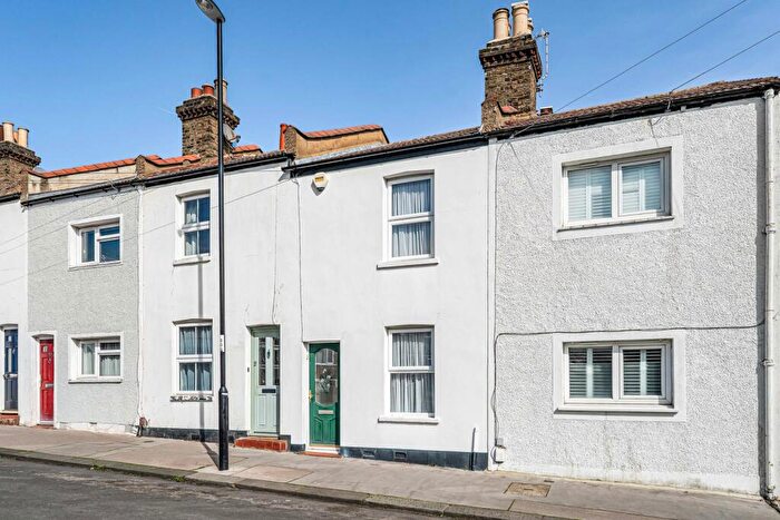 3 Bedroom Terraced House For Sale In Love Lane, London, SE25