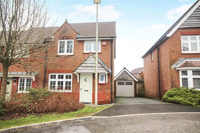 3 Bedroom End Of Terrace House To Rent In Kivell Close, Holsworthy, Devon, EX22