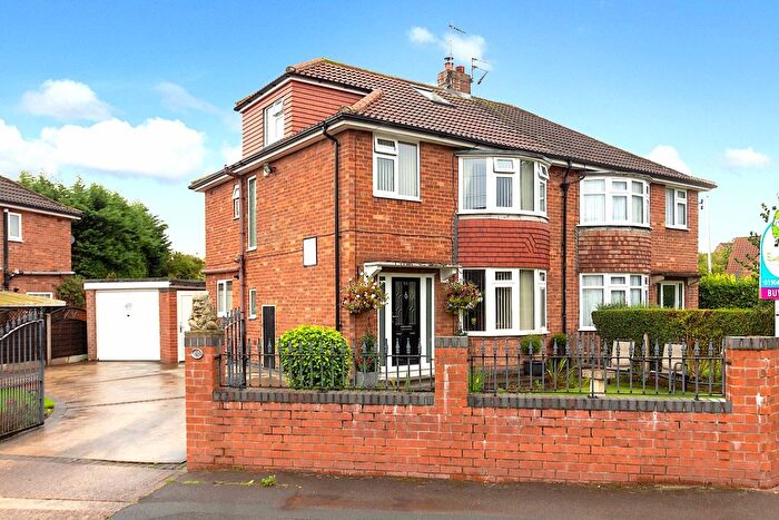 4 Bedroom Semi-detached House For Sale In Danum Road, York, YO10