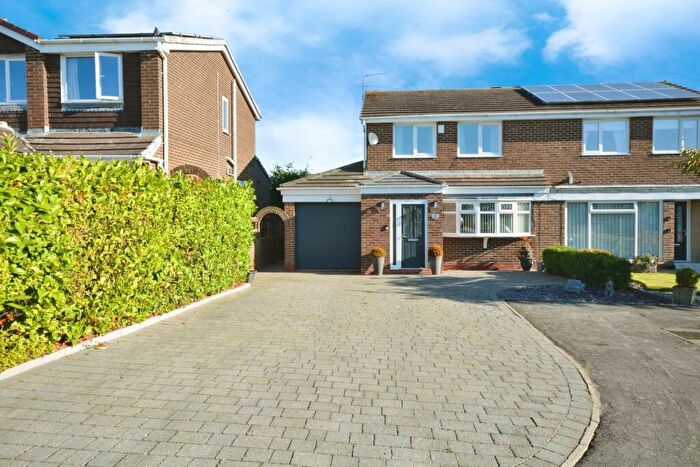 3 Bedroom Semi-Detached House For Sale In Blagden Grove, Bishop Auckland, DL14