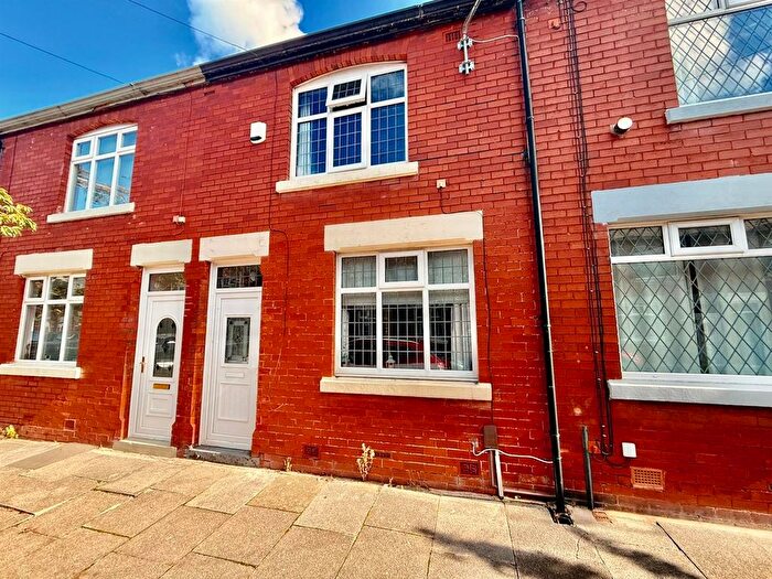 2 Bedroom Terraced House For Sale In Lulworth Avenue, Ashton, PR2