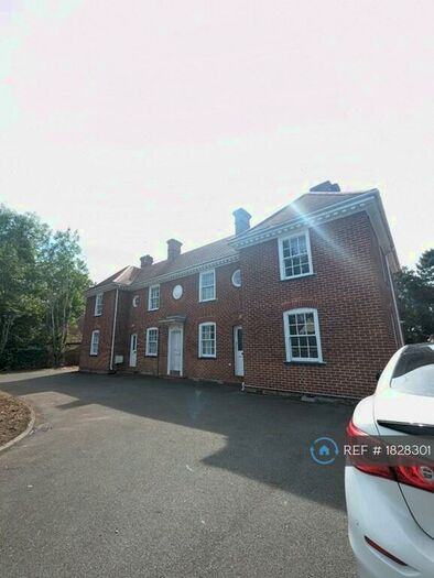 10 Bedroom Detached House To Rent In Windsor Road, Maidenhead, SL6