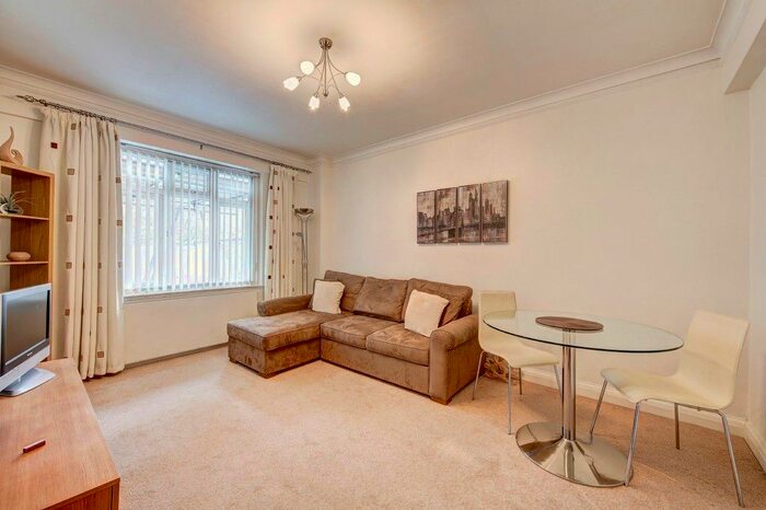 1 Bedroom Flat To Rent In Marsham Court, Marsham St, Westminster, SW1P