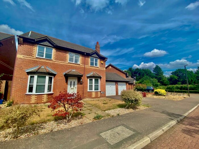 5 Bedroom House To Rent In Sykes Croft, Emerson Valley, MK4