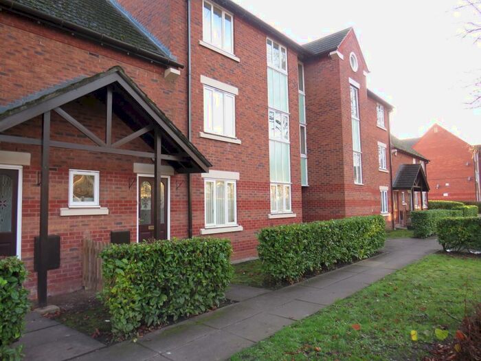 2 Bedroom Apartment To Rent In Radford Road, Leamington Spa, CV31
