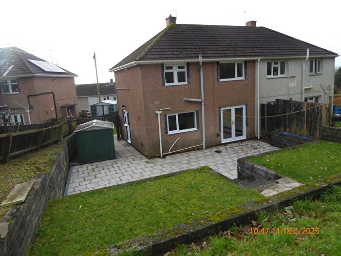 3 Bedroom Property To Rent In Coronation Rd, Carmarthen, SA31