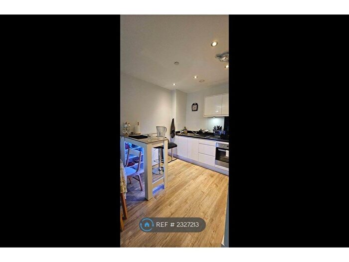1 Bedroom Flat To Rent In Halley House, London, NW9