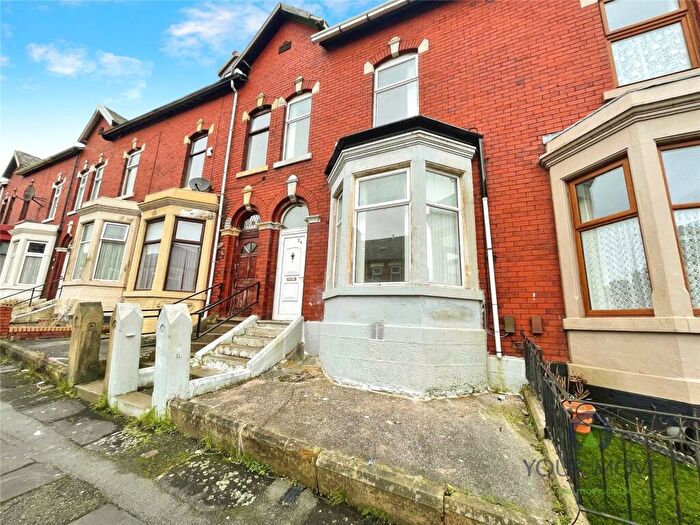 5 Bedroom Terraced House To Rent In Irving Place, Blackburn, Lancashire, BB2