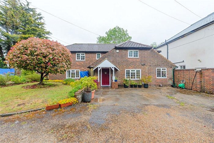 3 Bedroom Detached House For Sale In Cockerhurst Road, Shoreham, Kent, TN14