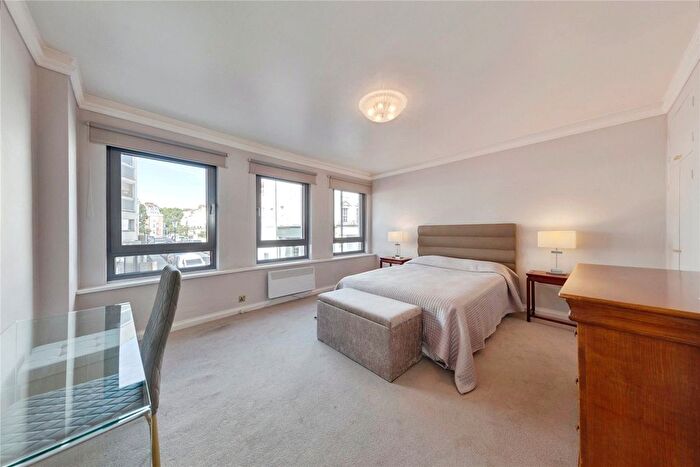 1 Bedroom Flat To Rent In A Kensington Church Street, London, W8