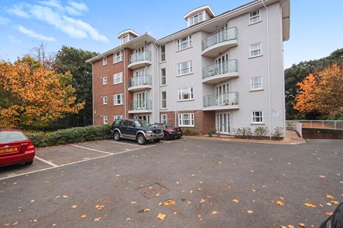 2 Bedroom Flat To Rent In Christchurch Road, Bournemouth, BH1