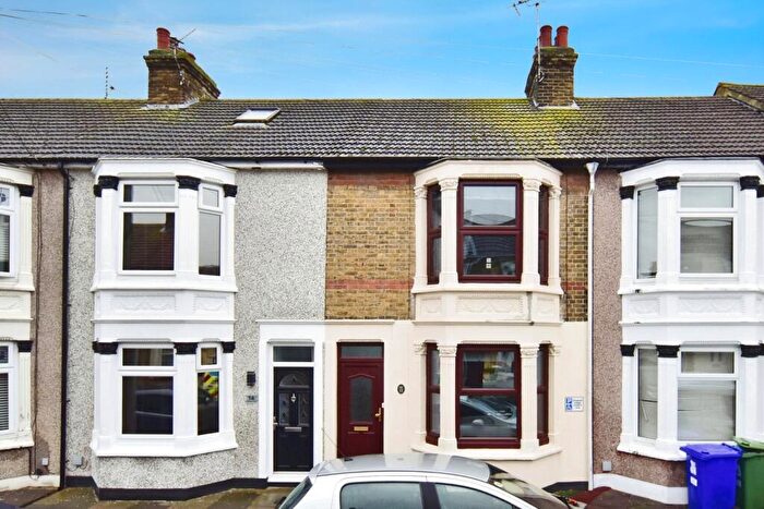 2 Bedroom Terraced House For Sale In Wellesley Road, Sheerness, Kent, ME12
